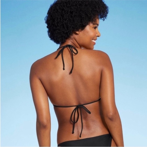 Wild Fable Black Triangle Bikini Top NEW - Picture 2 of 2